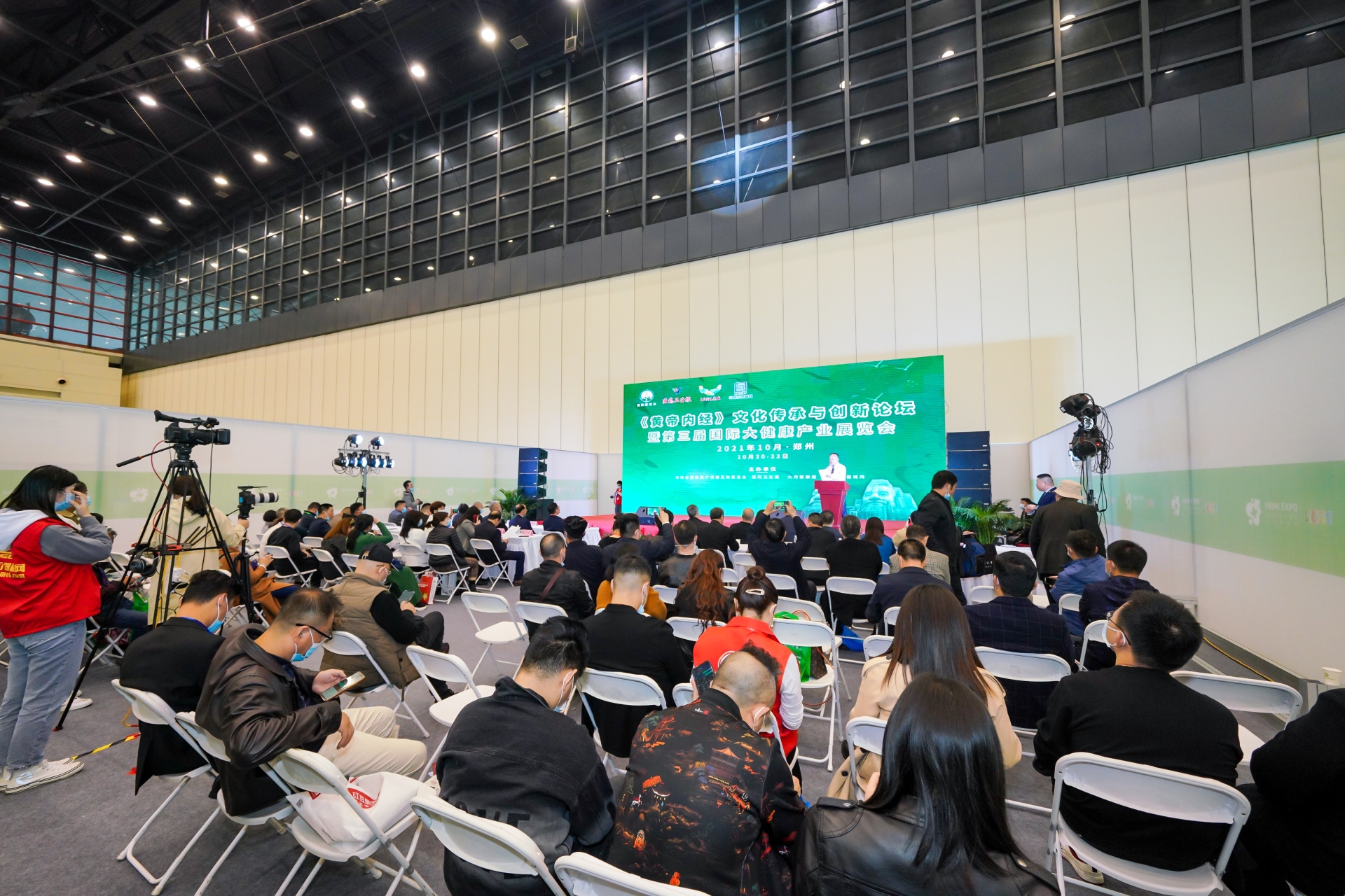 DSC03115(1).jpg DSC03115(1).jpg